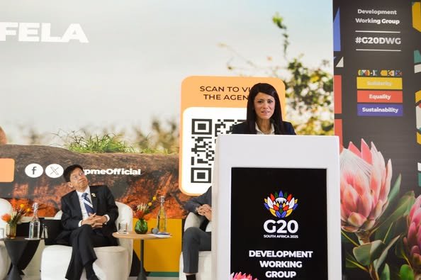 المشاط:-نعمل-على-تحفيز-الشراكة-بين-القطاعين-الحكومي-والخاص-في-البنية-التحتية