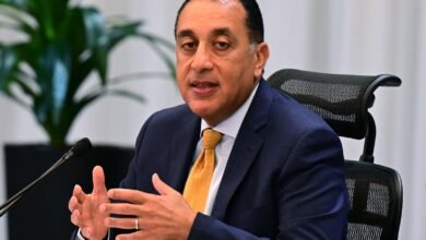 رئيس-الوزراء-يعقد-اجتماعاً-مع-رؤساء-الغرف-الصناعية-والتجارية