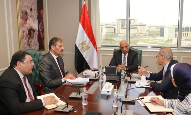 وزير-الكهرباء-يتابع-خطة-التشغيل-لتأمين-الشبكة-الموحدة-وضمان-استقرار-التغذية-الكهربائية