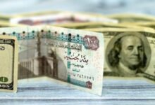 الدولار-يقفز-إلى-53.5-جنيه-مع-تصاعد-وتيرة-الحرب 