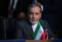 وزير-الخارجية-الإيرانى:-سنوفر-ممرًا-آمنًا-عبر-مضيق-هرمز-لأسبوعين-إذا-توقفت-الهجمات